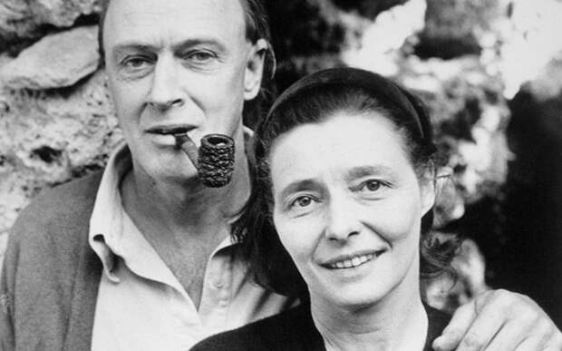 Роальд Даль со своей женой.