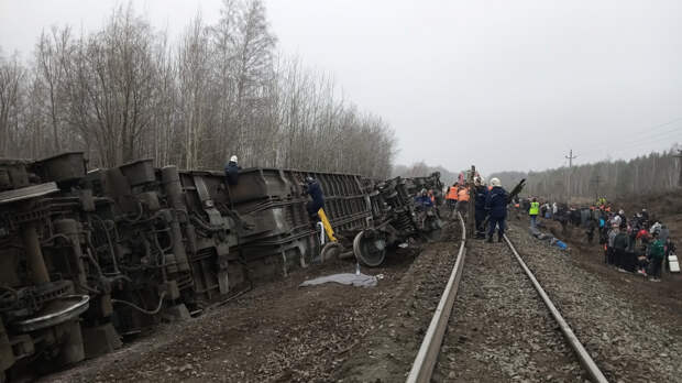 «Солдаты приехали»: как спасали пассажиров после крушения поезда в Ульяновской области