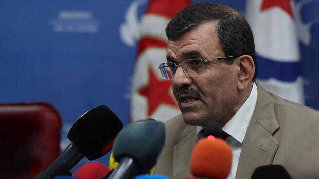 Экс-премьера Туниса приговорили к 24 годам тюрьмы за помощь боевикам ИГ*