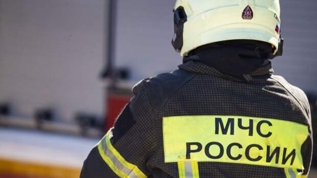 МЧС: 14 человек эвакуировали при обрушении дома в городе Печоре