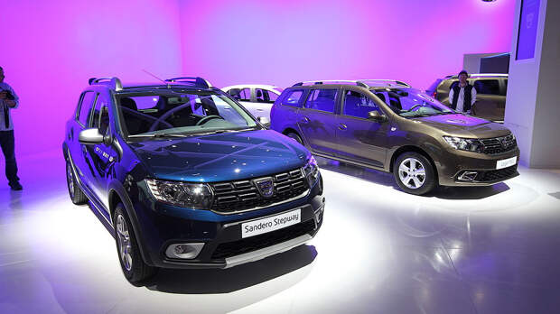 Париже дебютировали рестайлинговые версии Dacia Logan и Sandero