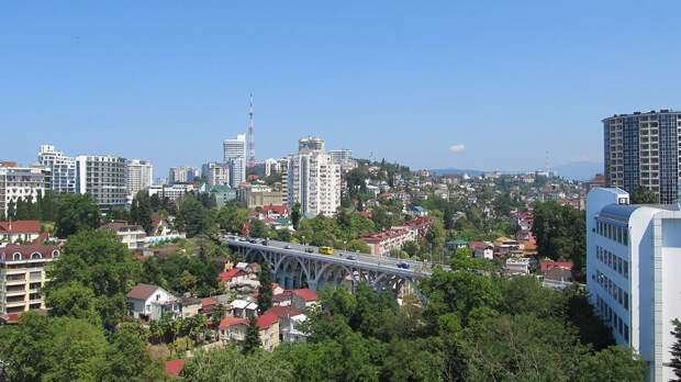 Цены на вторичное жилье в России больше всего снизились в Сочи и Краснодаре