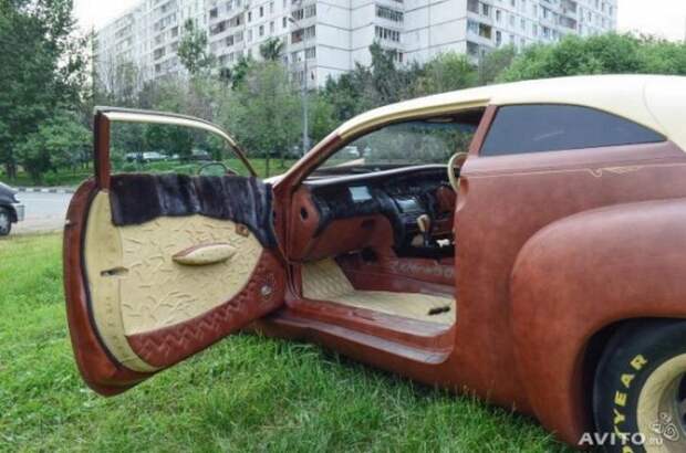 Продается автомобиль, покрытый кожей канадского бизона (10 фото)