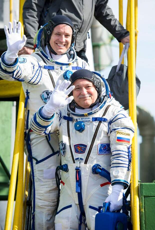 Красивые снимки со старта космического корабля «Союз МС-04» (20 фото) Красивые снимки со старта космического корабля «Союз МС-04» (20 фото)