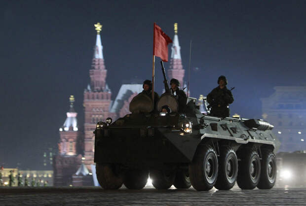 Репетиция Парада Победы на Красной площади в Москве