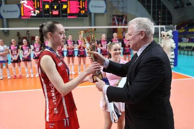 Женская команда ВК "Тамбов" завоевала серебро Первой лиги Чемпионата России