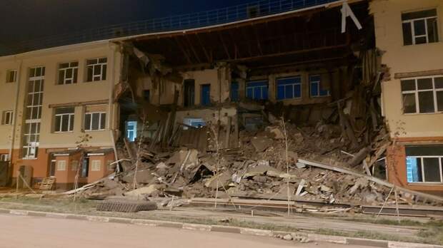 В Коломне обрушилась стена здания отделения хирургии Центральной районной больницы