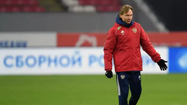 Карпин будет общаться с кандидатами в сборную на зимних сборах клубов