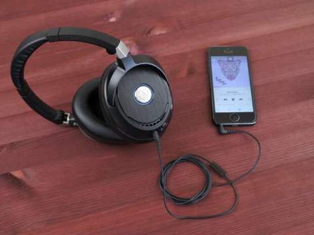 Audio-Technica ATH-ANC70