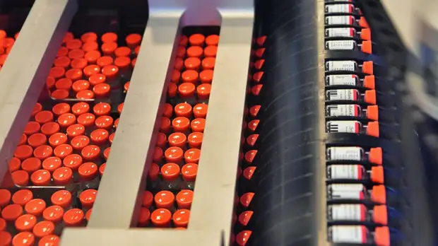 В «Векторе» высказались об эффективности «ЭпиВакКороны» против штамма «омикрон»