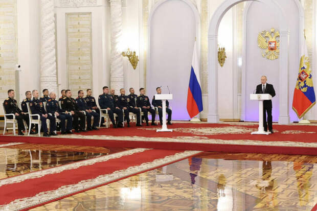 Путин объявил о выдвижении в президенты