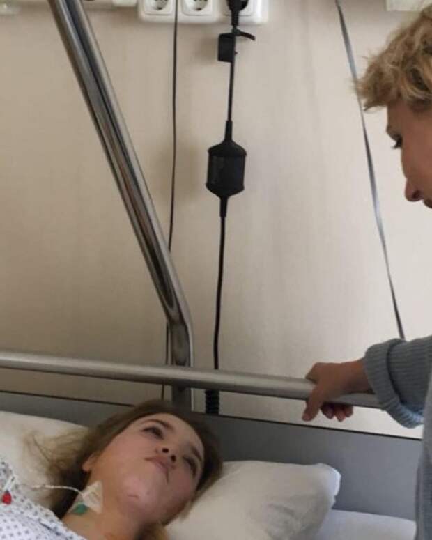 Елена Воробей решилась раскрыть подробности тяжелой болезни дочери — «Она уже пытается сидеть»