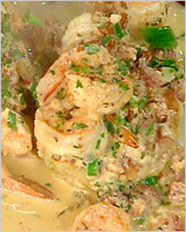 Рагу из рыбы и креветок в сливочном соусе