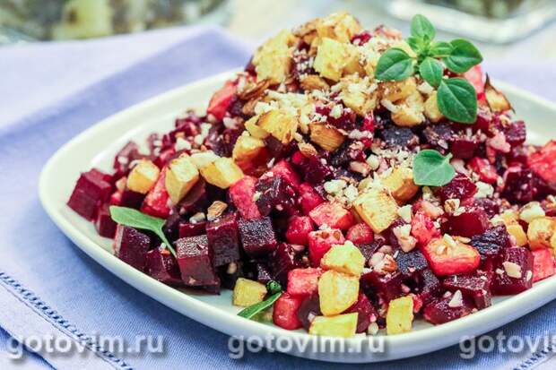 Салат из репы со свеклой и орехами. Фотография рецепта Салат из репы со свеклой и орехами. Фотография рецепта