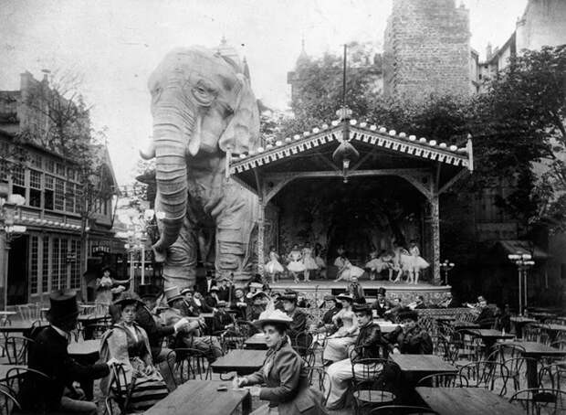 18 редких старинных фотографий танцовщиц кан-кана из Мулен Руж