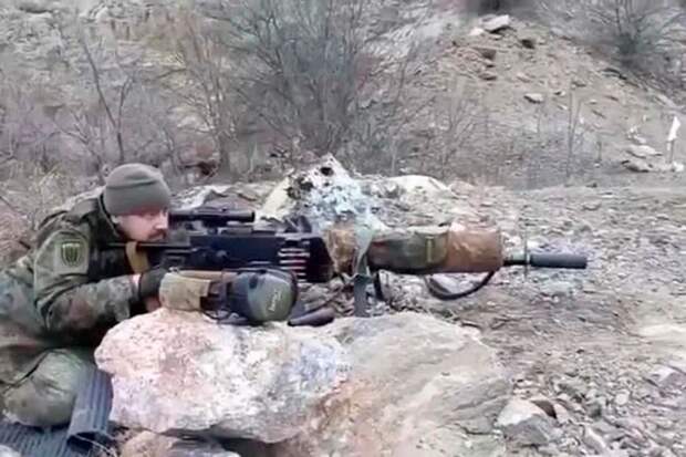 У боевика ВСУ заметили ручной вариант пулемета Максима