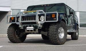 HUMMER H1