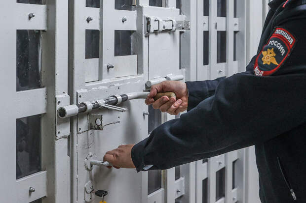 ФСБ задержала первого замглавы Сергиева Посада и других чиновников за хищение