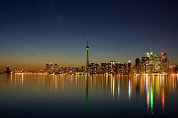 Панорама ночного Торонто