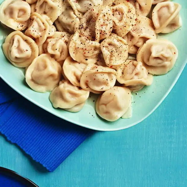 Пельмени: уральские, украинские, манты, хинкали, позы и ещё 10 классных рецептов