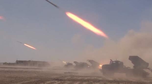 Сирийские войска провели масштабные учения при поддержке ВКС