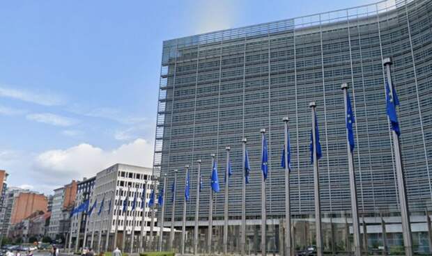 ЕС продлил санкции против России на полгода, список включает более 2,6 тыс. лиц