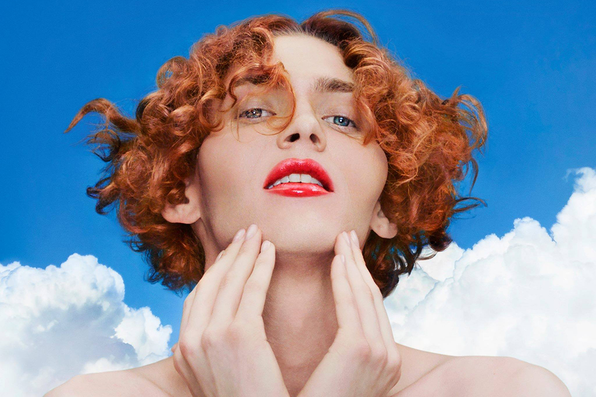 Умерла британская поп-певица Sophie