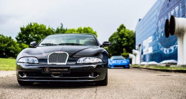 Bugatti EB112 — отполированный кусок мыла для четверых