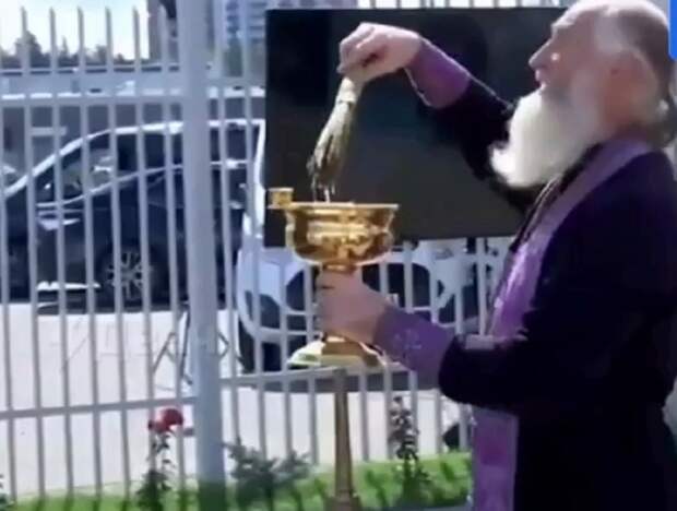Под Псковом освятили памятник Сталину: РПЦ начала проверку (ФОТО, ВИДЕО)