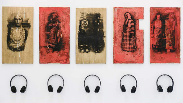 Анастасия Головатски, «Истории пяти женщин»