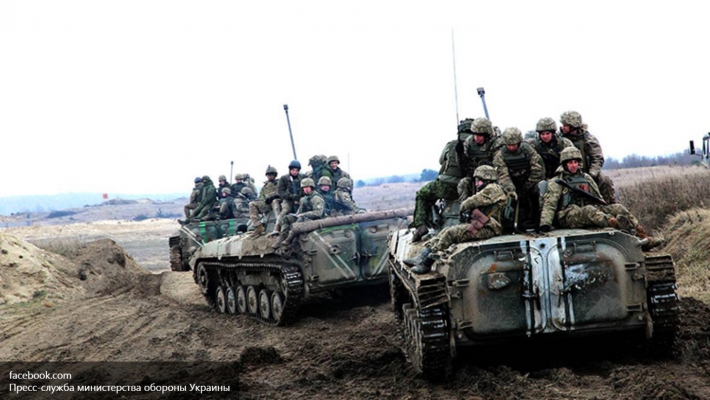 Первый Украинский: новое Дебальцево, зловещий гость Донецка, Киев в домике Первый Украинский: новое Дебальцево, зловещий гость Донецка, Киев в домике
