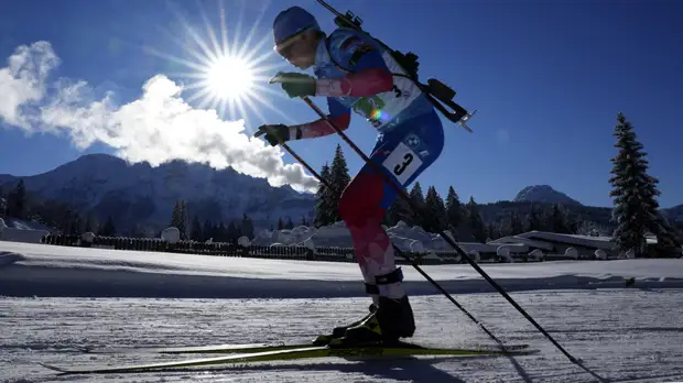 Тихонов: у мужской сборной России есть шансы бороться за первые места и на этапах КМ, и на ОИ в Пекине