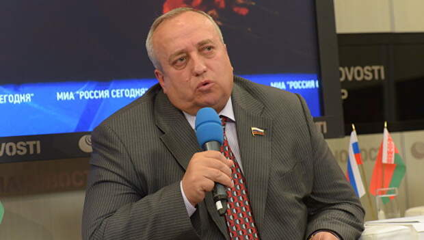Заместитель председателя Комитета Госдумы РФ по обороне Франц Клинцевич. Архивное фото