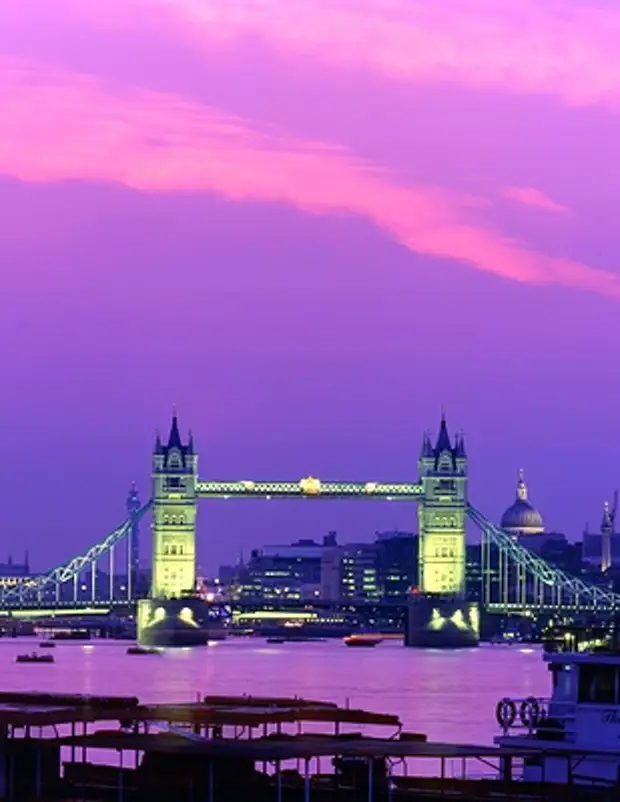 Британские СМИ взяли на вооружение методы Геббельса: Русский друг