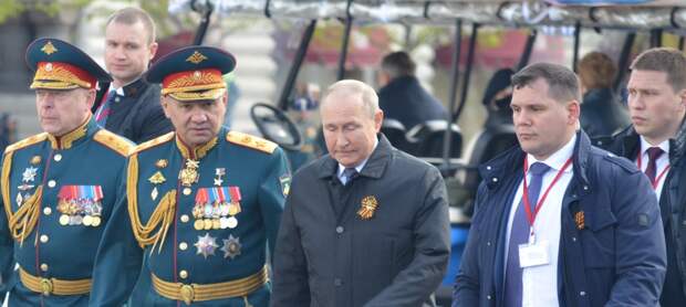Путин, Шойгу и Салюков, фото Tochka Zрения