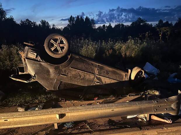 В Боровичском районе в течение получаса произошли две аварии со смертельным исходом