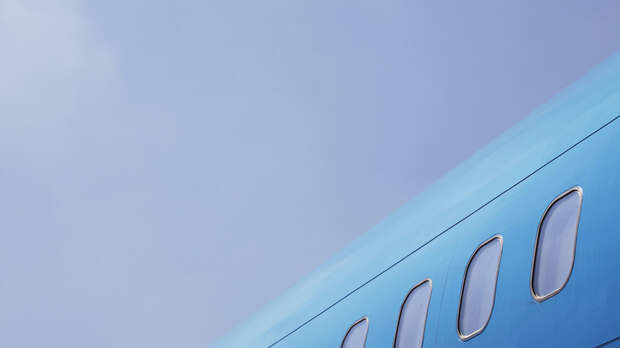 В аэропортах Московского региона отменено 28 рейсов, более 50 рейсов задержано