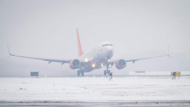 Аэропорты Внуково и Шереметьево принимают и отправляют рейсы без ограничений