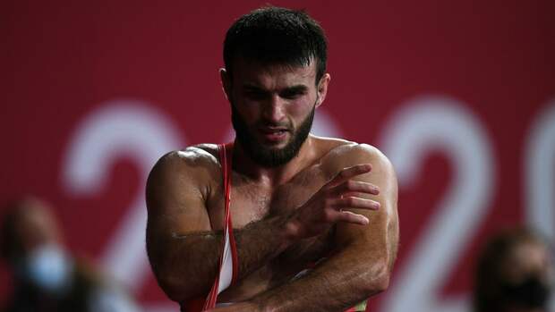 Борец Рашидов завоевал бронзу на Олимпийских играх в Токио 