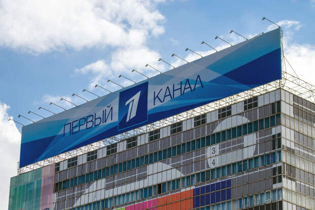 У Первого канала отсудили 1,6 млн рублей за песни Марка Минкова в "Голосе"