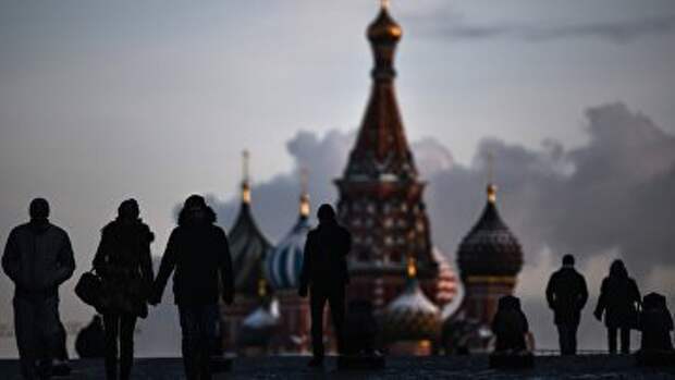 Люди на Красной площади в Москве, Архивное фото Люди на Красной площади в Москве, Архивное фото