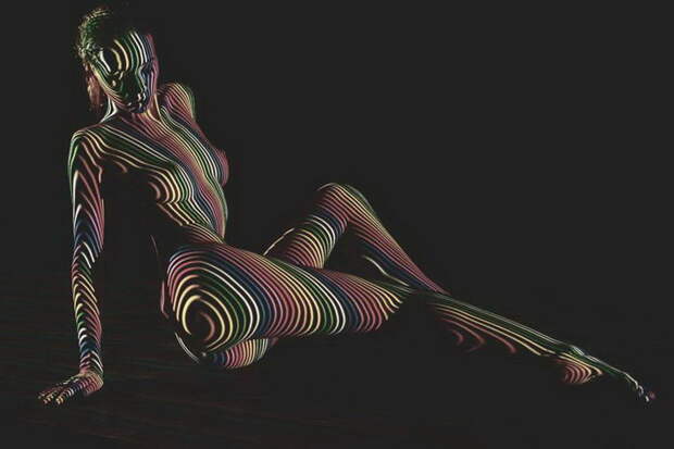Женское тело и свет: фотографии Dani Olivier Женское тело и свет: фотографии Dani Olivier