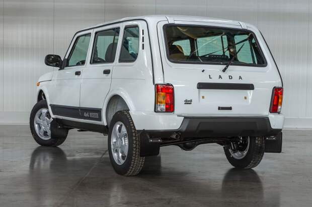 vaz_catalogue_notes-file_-110886-840.jpg