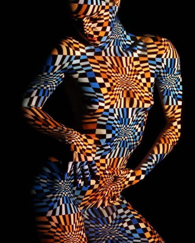 Женское тело и свет: фотографии Dani Olivier Женское тело и свет: фотографии Dani Olivier