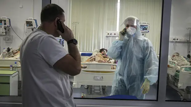 Учёные из США установили негативное влияние COVID-19 на слух человека