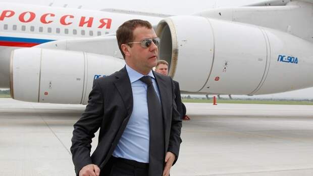 Медведев отжигает в Крыму