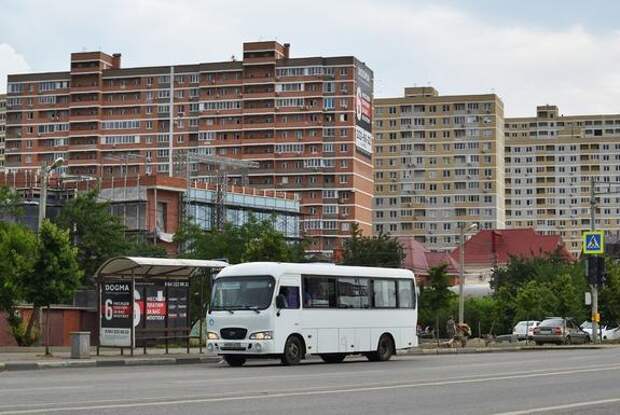 Краснодарцам предлагают жаловаться на работу транспорта в интернете