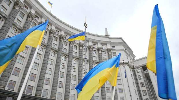 Выход один - Украину нужно ликвидировать как государство
