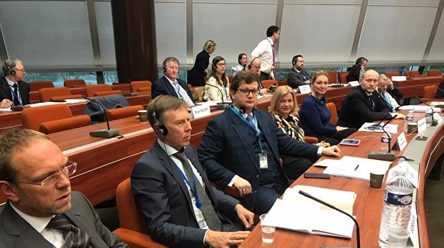 Битва за ПАСЕ: украинские парламентарии громко хлопнули дверью, прищемив себе пальцы