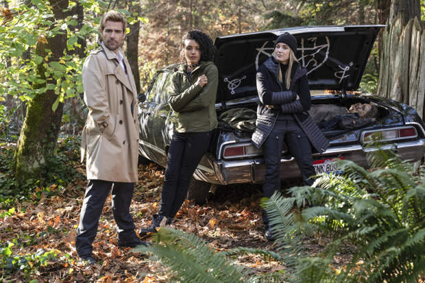 Matt Ryan, Maisie Richardson-Sellers and Caity Lotz, DC's Legends of Tomorrow | Photo Credits: Michael Courtney/The CW